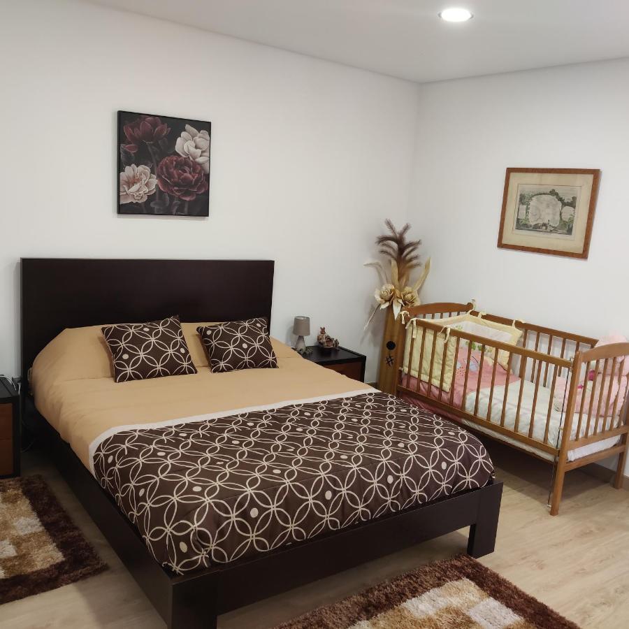Villa Dina House Boticas Esterno foto